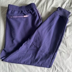 FIGS- Men Navy Tansen Double Utility - Short Jogger
Scrub Pants
XL Navy - Short